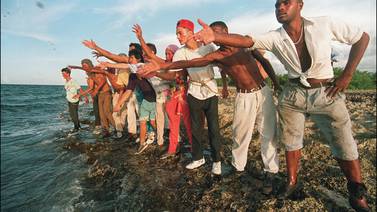 Sigue salida de  cubanos tras ‘crisis de los balseros’