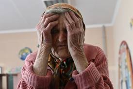 ‘Caminé y caminé', cuenta una ucraniana de 97 años, que huyó sola de su pueblo