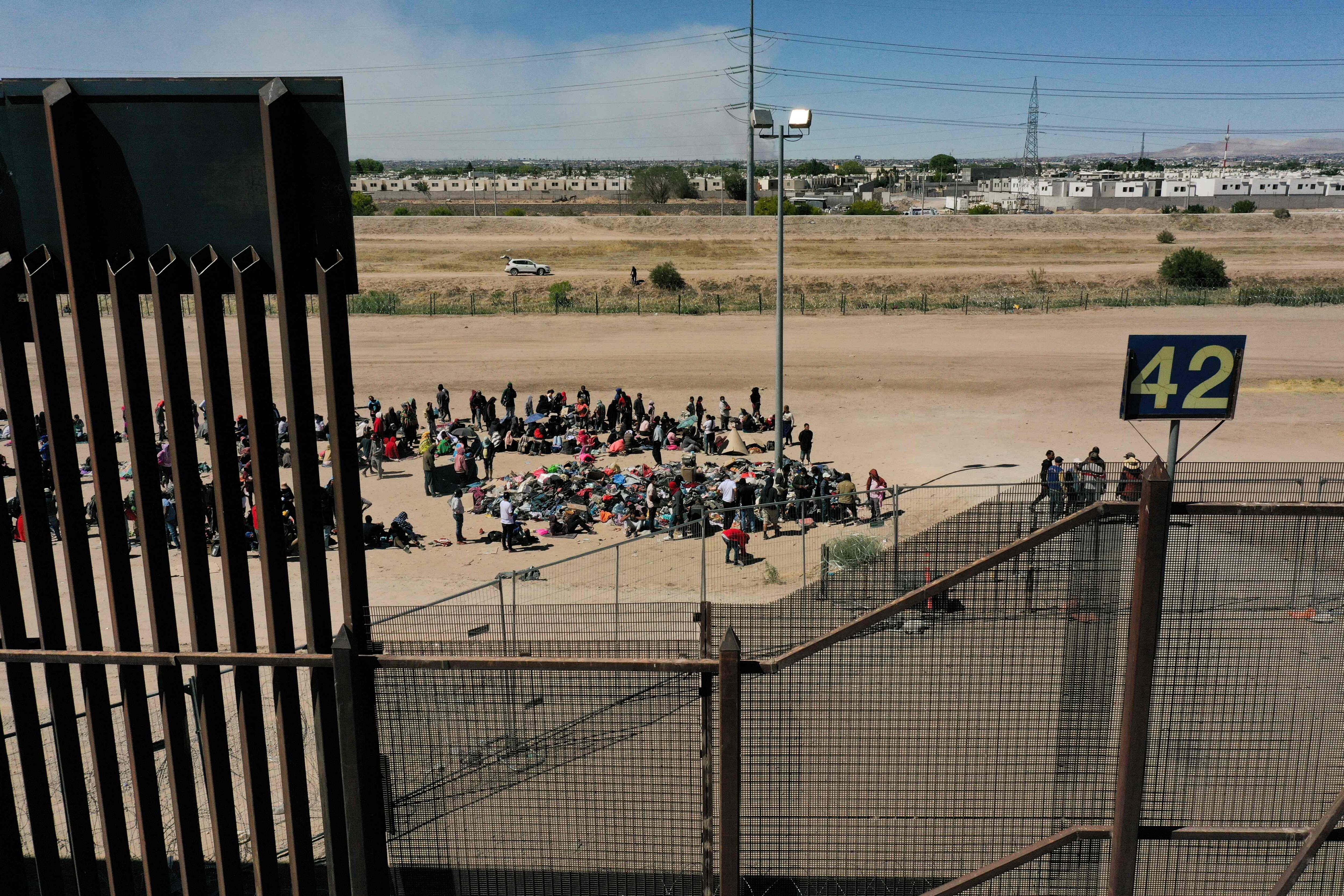 Flujo de migrantes bajó a la mitad luego de cambio de norma interpuesta por Estados Unidos 
