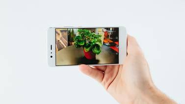 (Video) Uxers: ¿Qué novedades ofrece el teléfono Huawei P10?