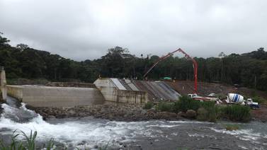 Electricidad de 20.000 hogares de Guanacaste y Puntarenas será más barata por nueva hidroeléctrica
