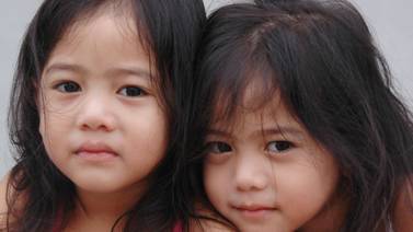 Los gemelos idénticos pueden compartir algo más que el 100% de sus genes