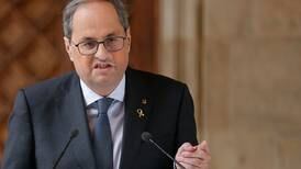 La justicia inhabilita 18 meses al presidente separatista catalán por desobediencia