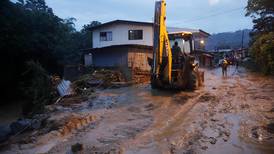 Amenaza de ciclón pone en alerta a Costa Rica