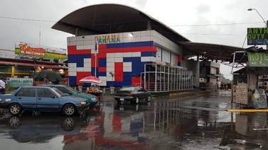 Costarricense es detenido en Panamá por presunta posesión de marihuana en la frontera