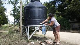 Vecinos de Heredia sin agua potable por lavado de tanque e instalación de hidratante
