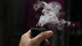 Hombre de Illionis en Estados Unidos sería el primer muerto por el ‘vapeo’ de cigarrillos electrónicos