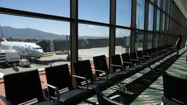 IATA solicita a Costa Rica revisar impuestos y costos en aeropuertos por covid-19