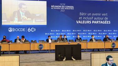 Costa Rica expone crecimiento inclusivo y desafío climático en cita ministerial de OCDE