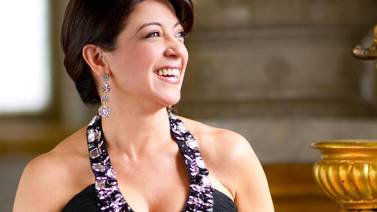 ¡Orgullo tico! Cantante Iride Martínez asumirá cátedra de canto en Múnich