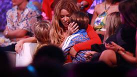 Shakira celebró con sus hijos Milan y Sasha sus ocho Premios Juventud