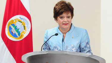 Presidenta del TSE llama a alcaldes electos a enfrentar el narcotráfico