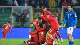 Gianluigi Donnarumma recibe gol al minuto 92 y ‘ciao’ Italia del Mundial de Catar 2022