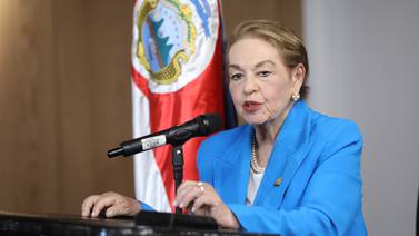 Gobierno ha sido demasiado flojo en seguridad y quiere echar culpas a otros, dice Gloria Navas