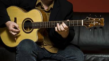 Tony McManus dará clases de guitarra y tocará en Costa Rica