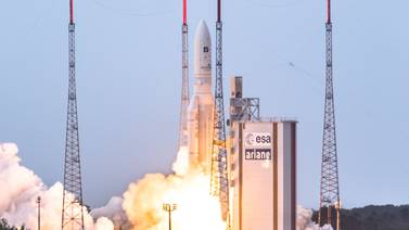 Cohete europeo Ariane 5 puso en órbita satélites de Brasil y Japón