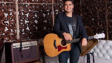 Costarricense Ricardo Sossa está de regreso a la música, luego de una larga pausa