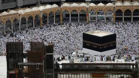 Casi dos millones de fieles aguardan en La Meca el inicio de la peregrinación anual