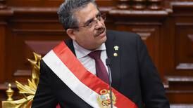 Manuel Merino renuncia a la presidencia de Perú, seis días después de asumir el cargo