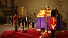 Capilla ardiente: tradición solemne para reyes británicos y algunos plebeyos