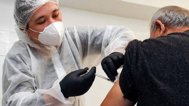 OMS critica la ‘inaceptable’ lentitud en la vacunación contra la covid-19 en Europa