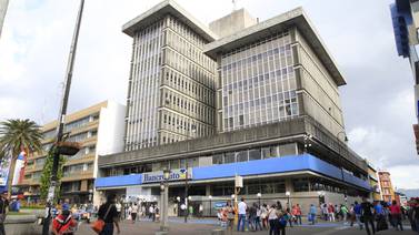 Banco de Costa Rica se lleva ¢71.000 millones de Bancrédito por falta de plan de salvación
