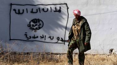 Kurdos buscan retirar bombas del Estado Islámico en Sinjar