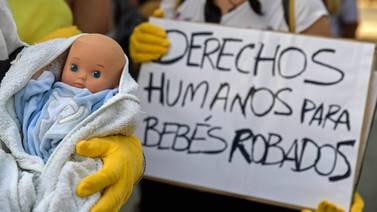 España espera la sentencia del primer juicio por robo de bebés 