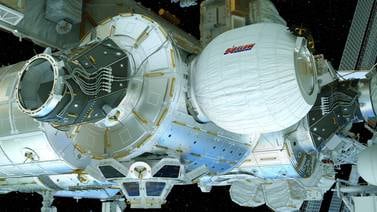 NASA aplaza prueba de cámara inflable en estación espacial