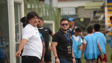 Periodista del Puntarenas FC denuncia insultos y agresión verbal de Horacio Esquivel