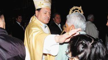 Papa Francisco sustituye al cardenal mexicano Rivera con inusual rapidez