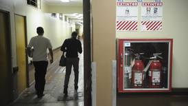 Solo dos hospitales cumplen normas  contra incendios