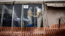Científicos frenan estudio para buscar tratamiento contra ébola