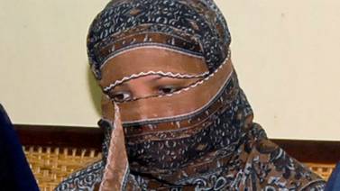 Cristiana condenada y luego absuelta por blasfemia liberada en Pakistán, dice abogado