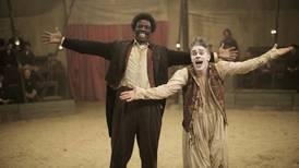 Crítica de cine: ‘Señor Chocolate’, del circo al teatro