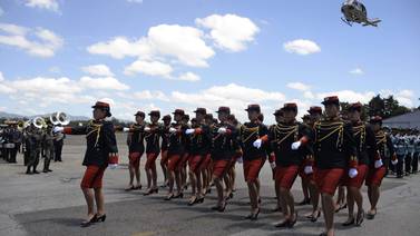  Ejército de Guatemala  celebra su día  a puertas cerradas