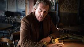 Vuelve Hugh Laurie con 'Chance'