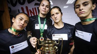 Pentacampeonas de Alajuelense alzan la voz: ‘Dejen de compararnos con el fútbol masculino’