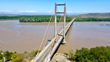 MOPT descarta cobro extra a buses y pasajeros que usarán ferri por cierre de puente La Amistad