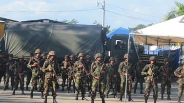 Nicaragua mantendrá militarizada frontera con Costa Rica para impedir migración cubana