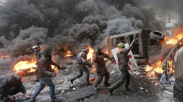 Cinco muertes durante  protestas incrementan  la tensión en Ucrania 