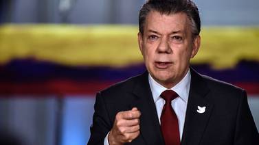 Gobierno de  Colombia  y  guerrilla de las FARC firman acuerdo de paz renegociado