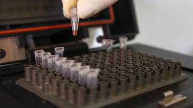 Pruebas de laboratorio permitirán conocer riesgo genético de cáncer