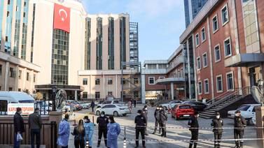 Diez muertos en un incendio en el ala covid-19 de un hospital turco