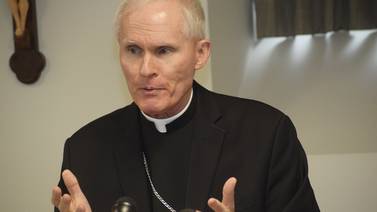 Papa  reemplaza a obispo acusado de abuso sexual en Estados Unidos