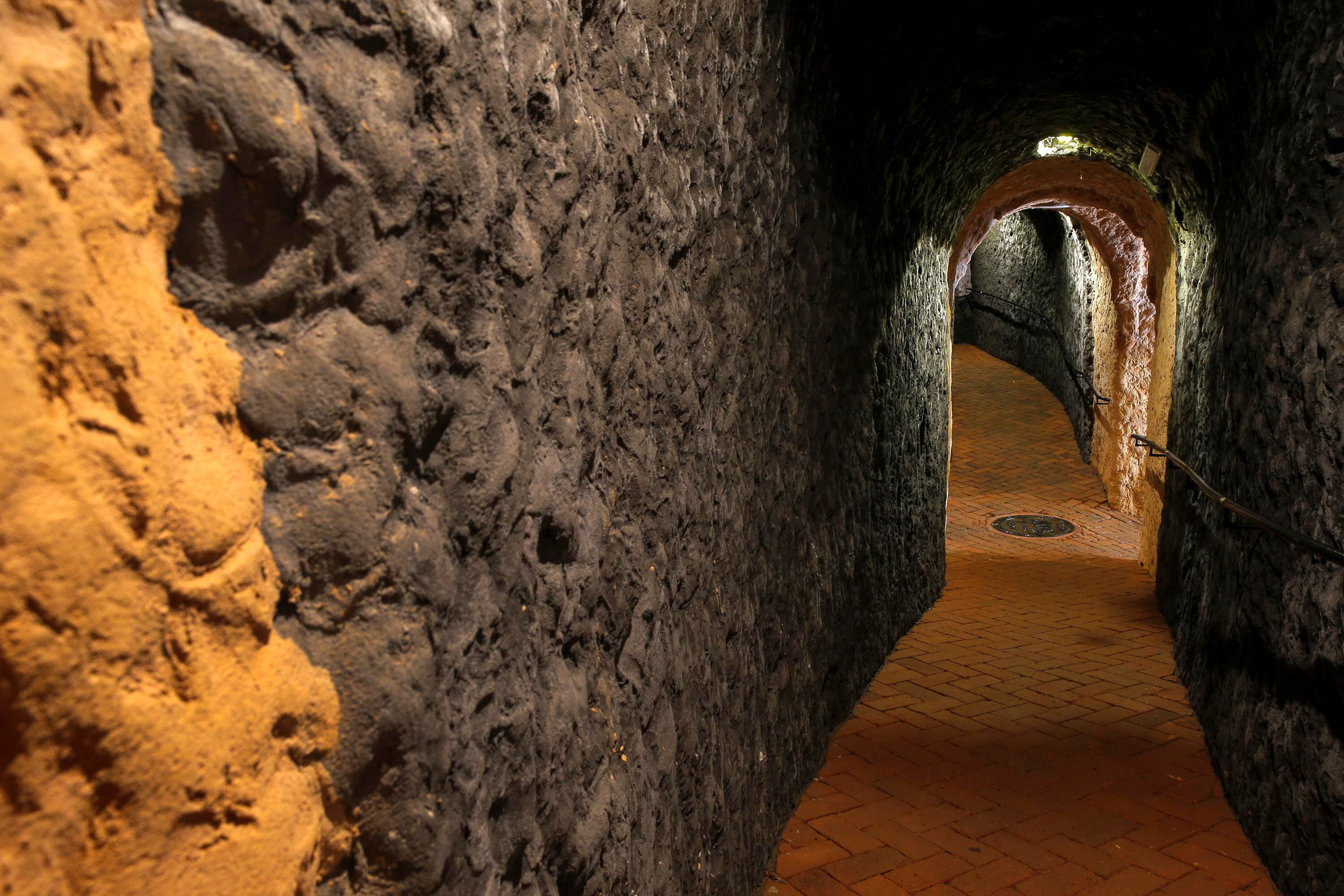Viva una experiencia diferente bajo tierra en unas cavernas por 5.500 colones