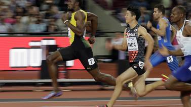 Usain Bolt supera primera prueba hacia una despedida gloriosa