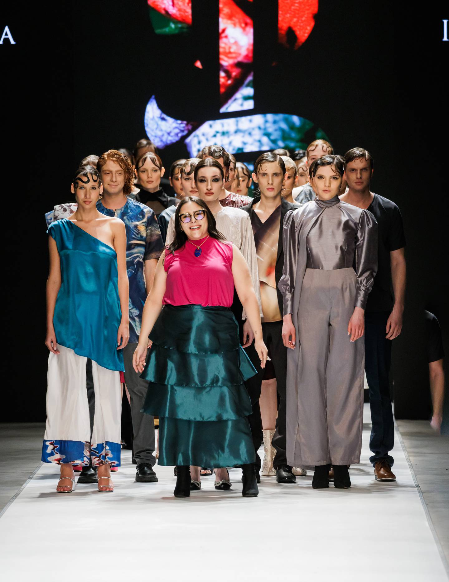 Ivonne Garita presentó su colección en la semana de la moda de Moscú y recibió una gran acogida por la pasarela en la que participaron 30 modelos. Foto: CRFW para LN