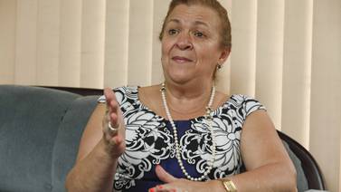  Sandra Montero, subdirectora Hospital Calderón Guardia: ‘Yo creo que esto (fraude con facturas) trasciende al hospital’