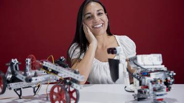 Alejandra Sánchez: un misil de pasión por la robótica